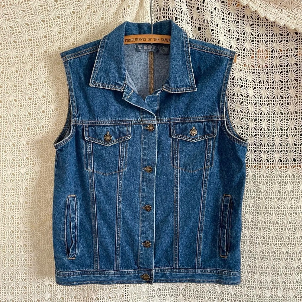 90s Vintage Medium Wash Denim Jean Button Up Vest Size Medium Cottagecore Boho